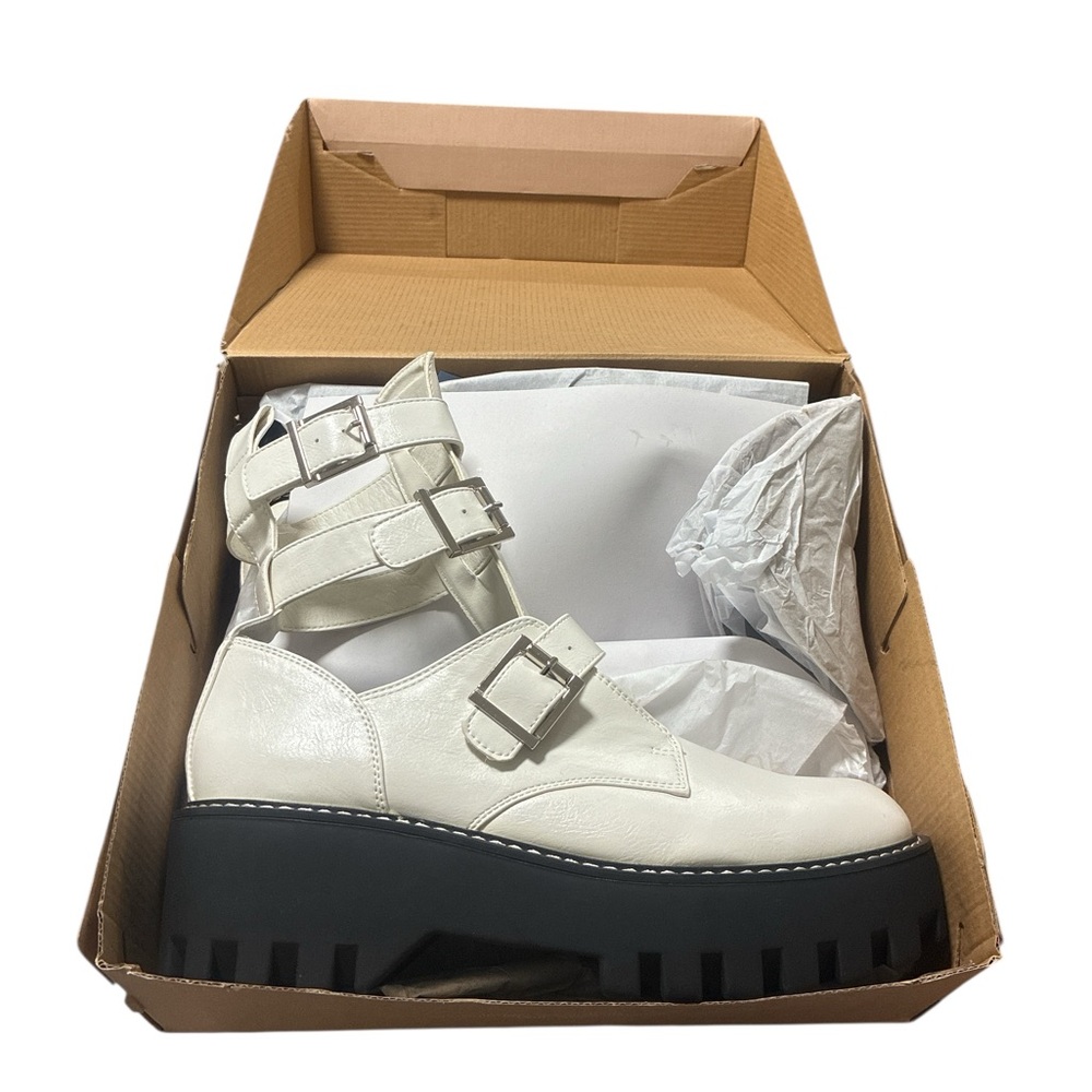 JustFab White Platform Buckle Shoes